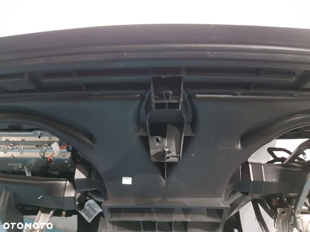 PEUGEOT 308 I LIFT DESKA ROZDZIELCZA - 16