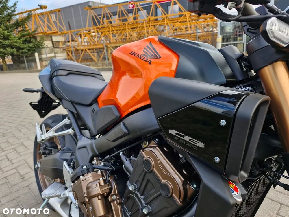 Honda CB - 9