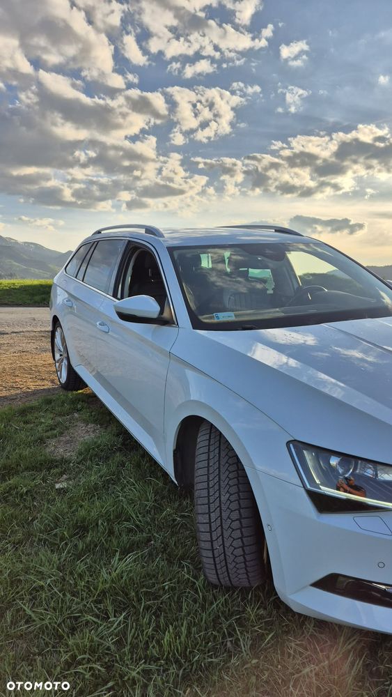 Skoda Superb 2.0 TSI 4x4 L&K DSG - 2