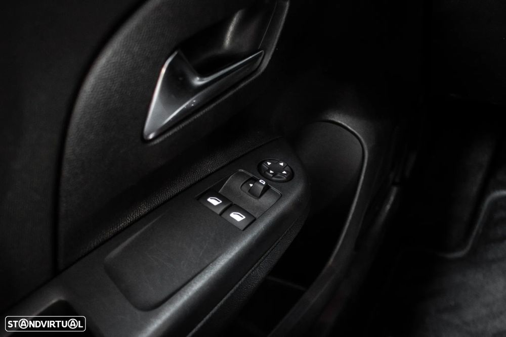 Opel Corsa 1.5 D Edition - 19