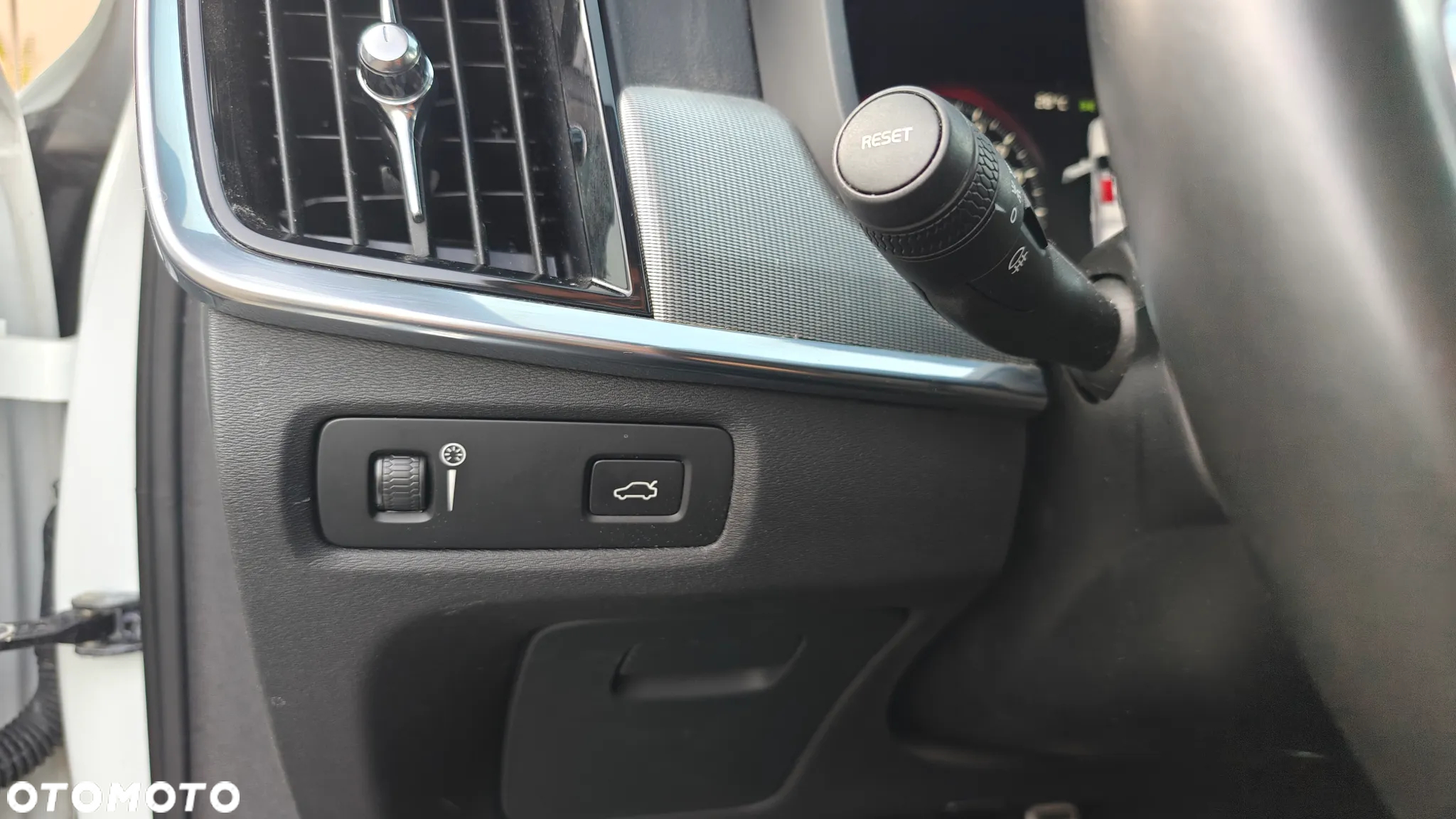 Volvo S90 D4 Geartronic R Design - 20
