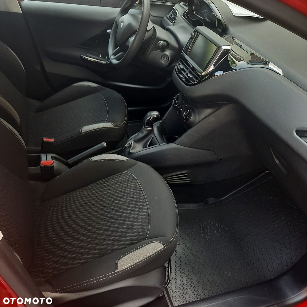 Peugeot 208 1.2 PureTech Active - 6