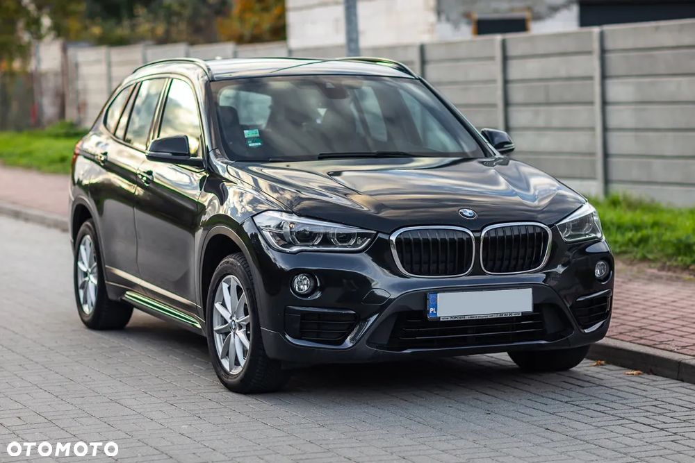 BMW X1 xDrive20d Sport Line - 7