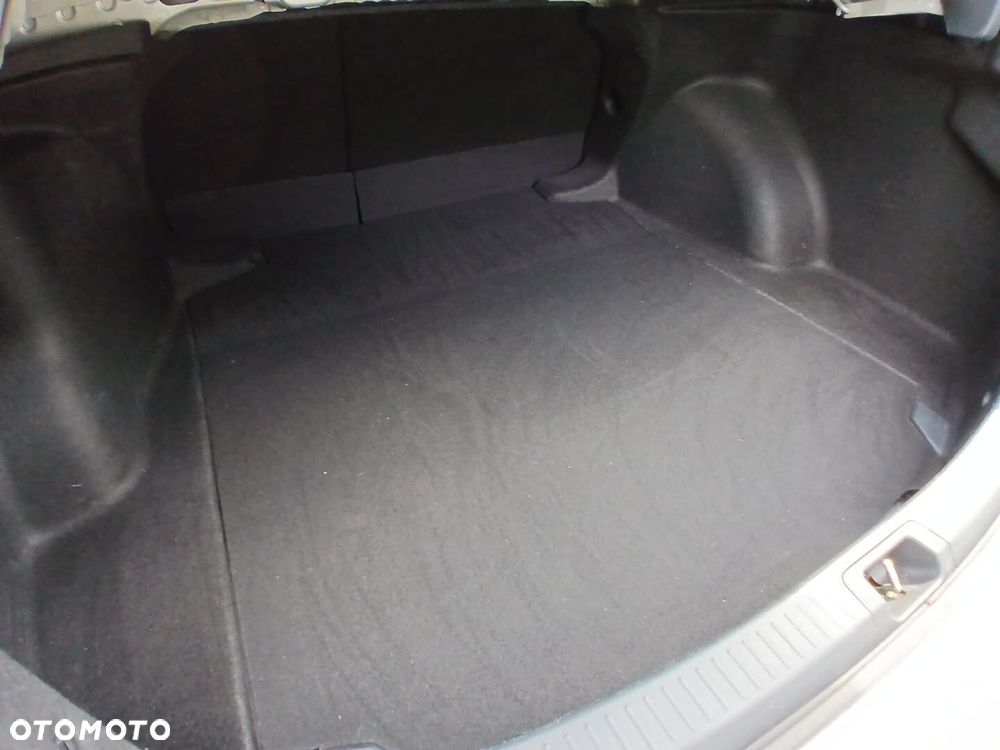 Toyota Corolla - 33