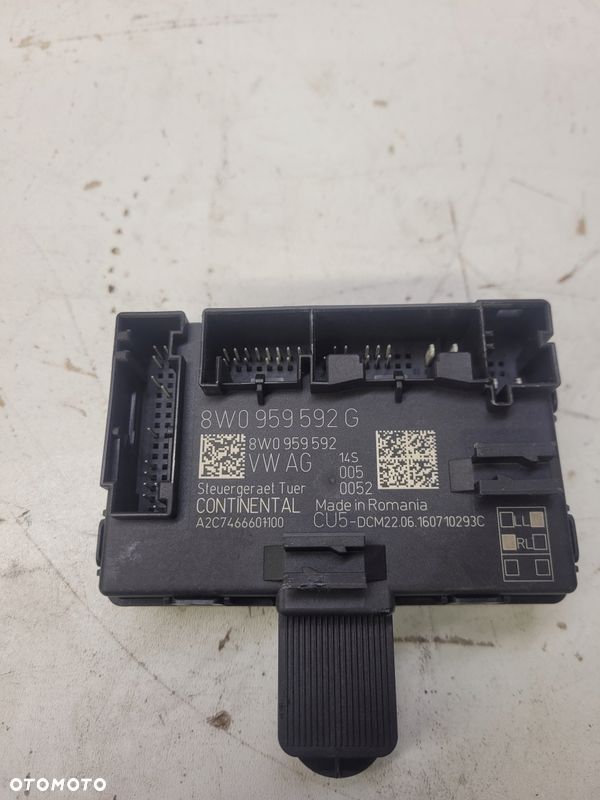 MODUŁ STEROWNIK DRZWI AUDI A4 B9 A5 8W0959592G - 2