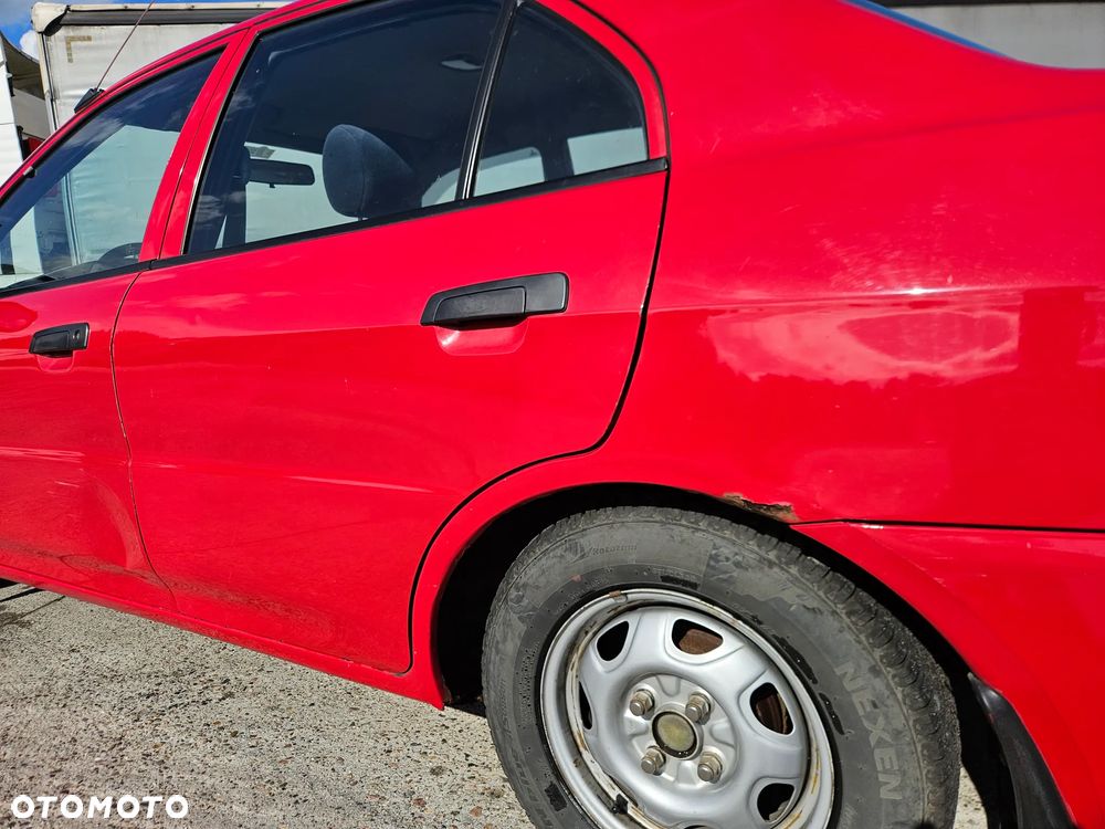 Mitsubishi Lancer 1300 GL - 7
