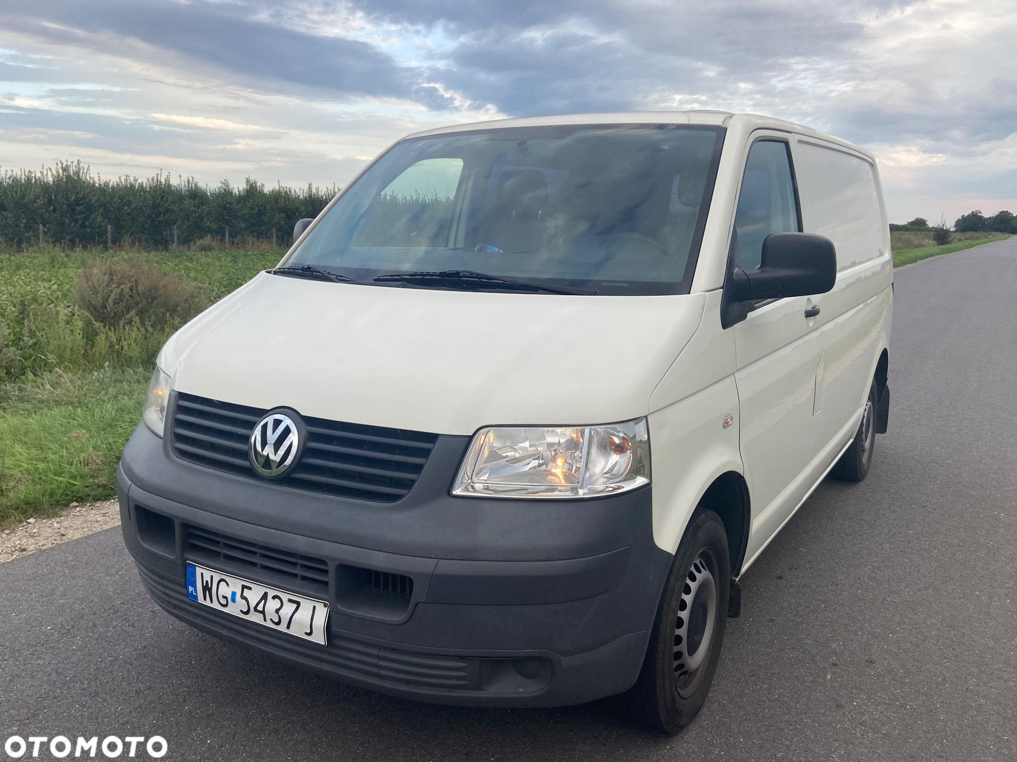 Volkswagen Transporter T5 - 5