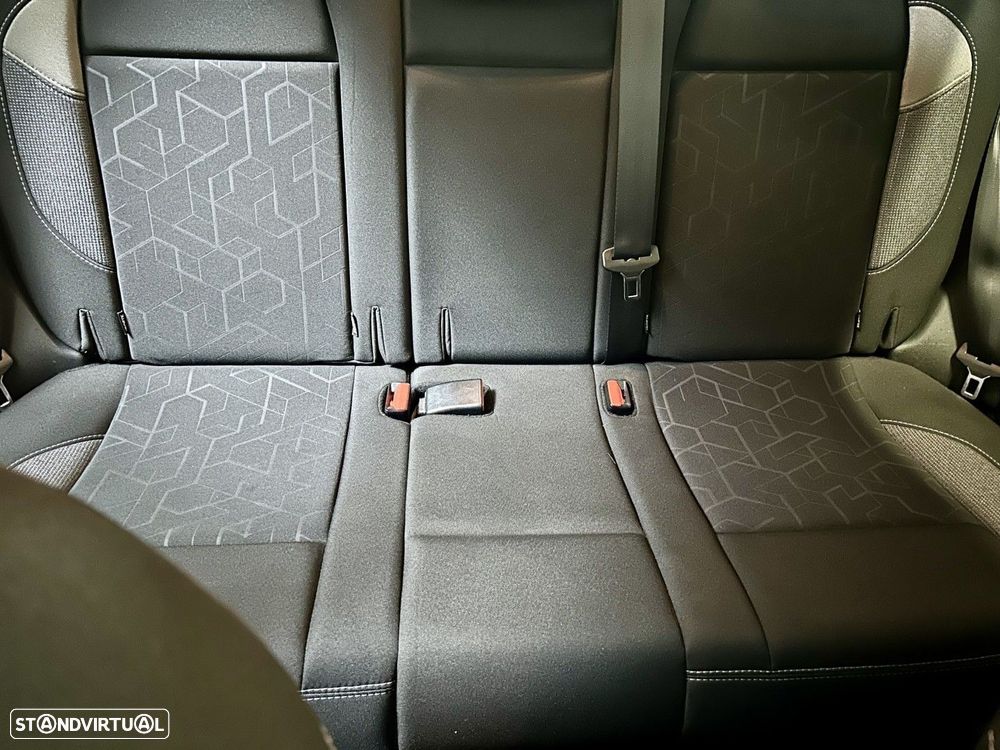 Peugeot 2008 1.2 PureTech Style - 46