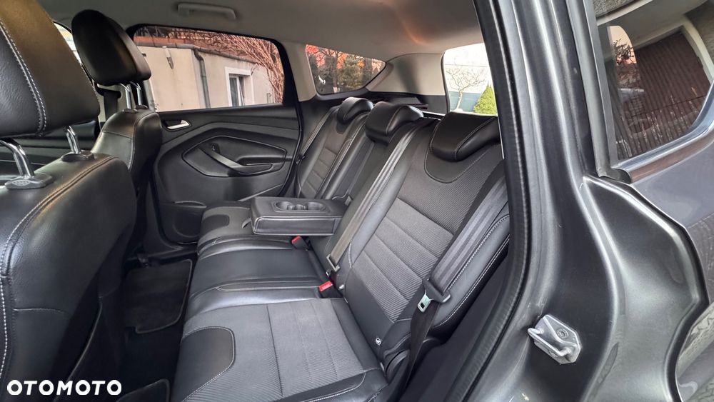 Ford Kuga 2.0 TDCi Titanium - 12