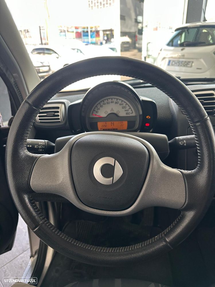 Smart ForTwo Coupé cdi softouch passion dpf - 11