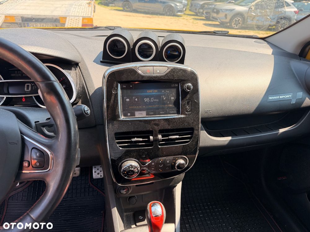 Renault Clio TCe 200 EDC Sport R.S - 25