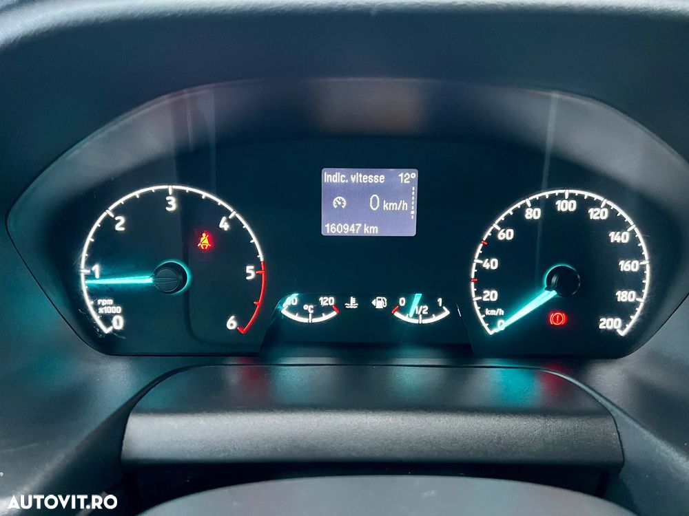 Ford Transit Custom - 9