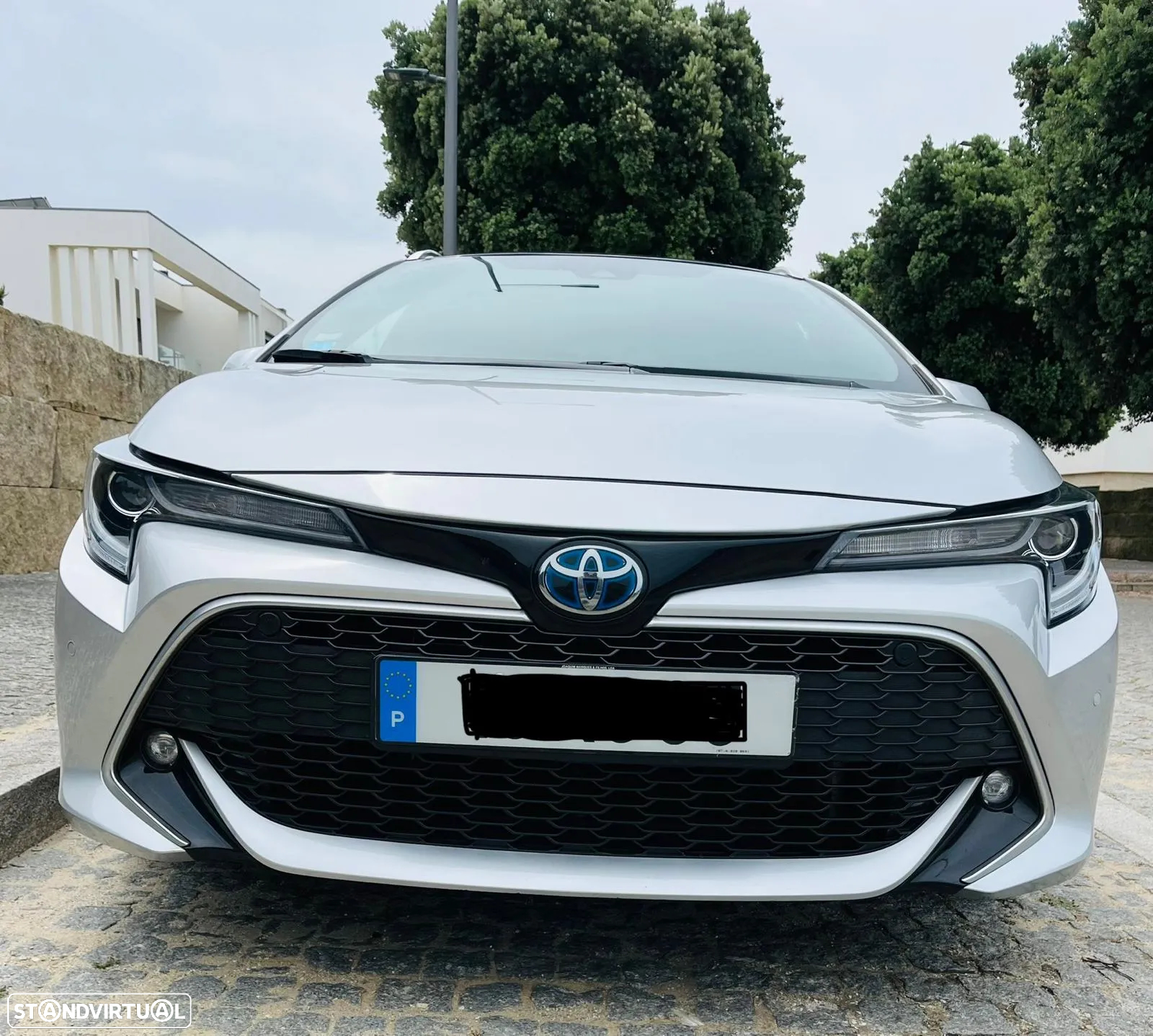 Toyota Corolla Touring Sports 2.0 Hybrid Luxury Black - 6