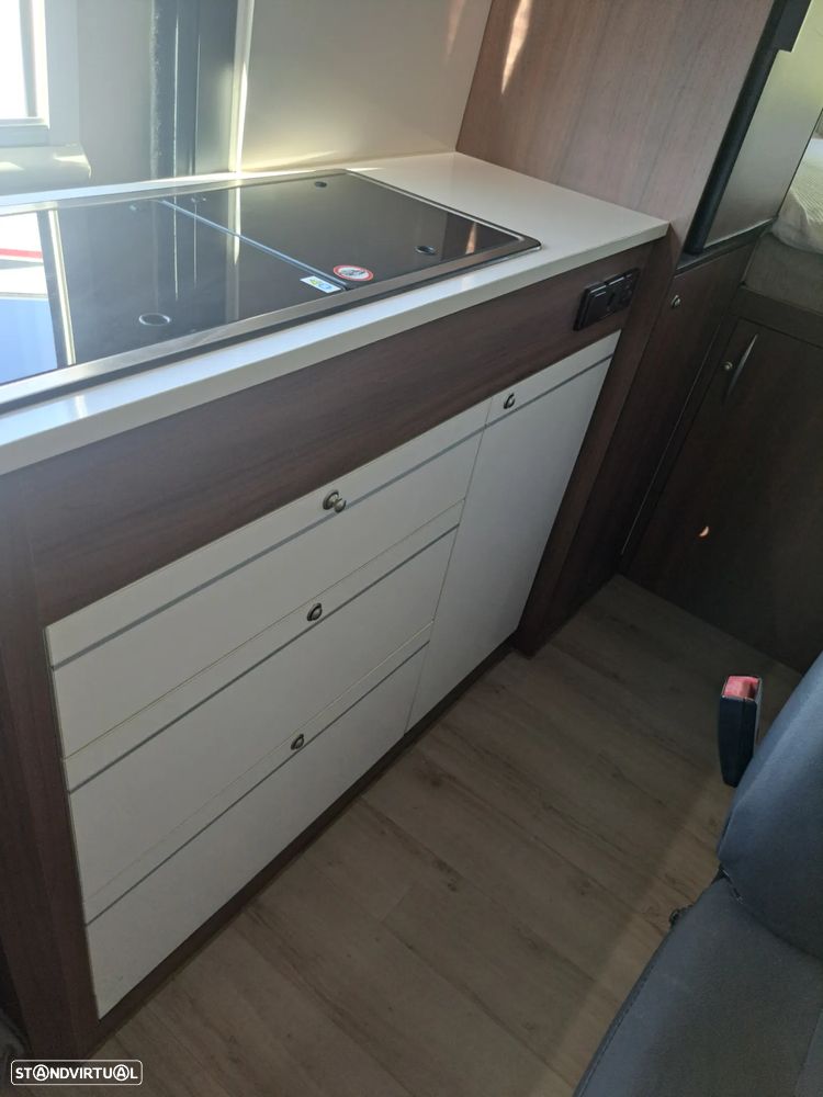 Peugeot Boxer Camper van - 5