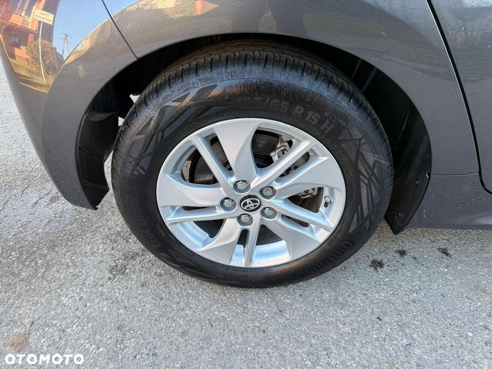 Toyota Yaris Hybrid 1.5 Comfort - 28