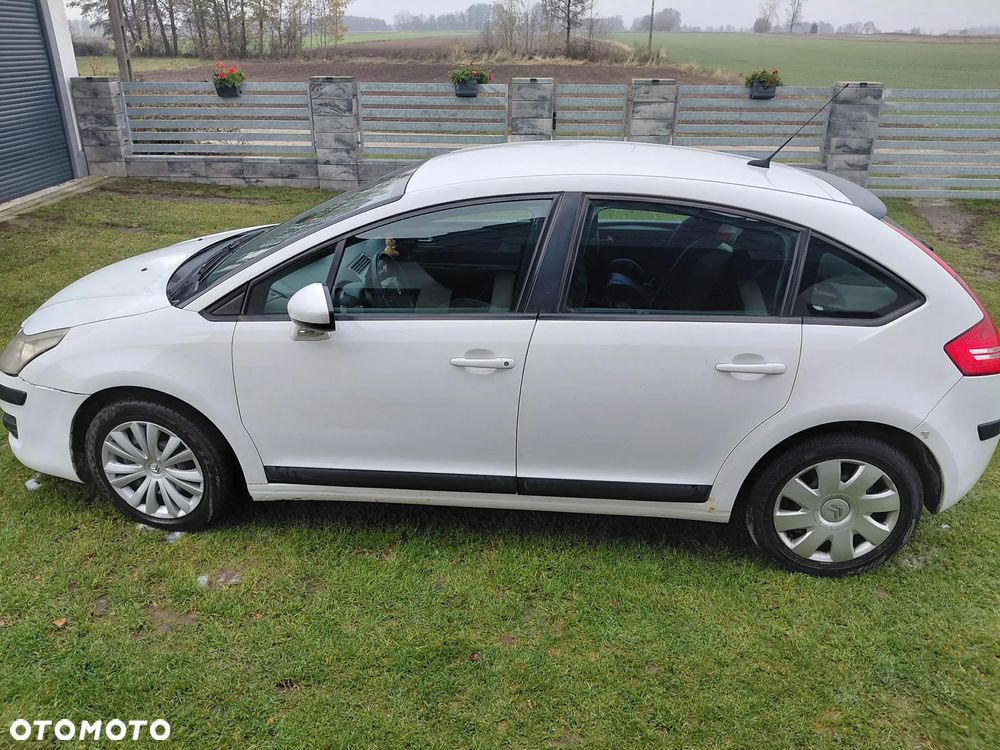 Citroën C4 1.6 HDi Style - 1