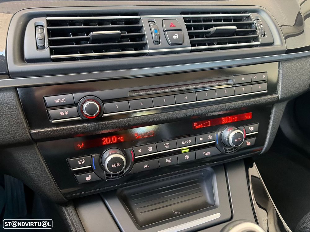 BMW 520 d Line Luxury - 38