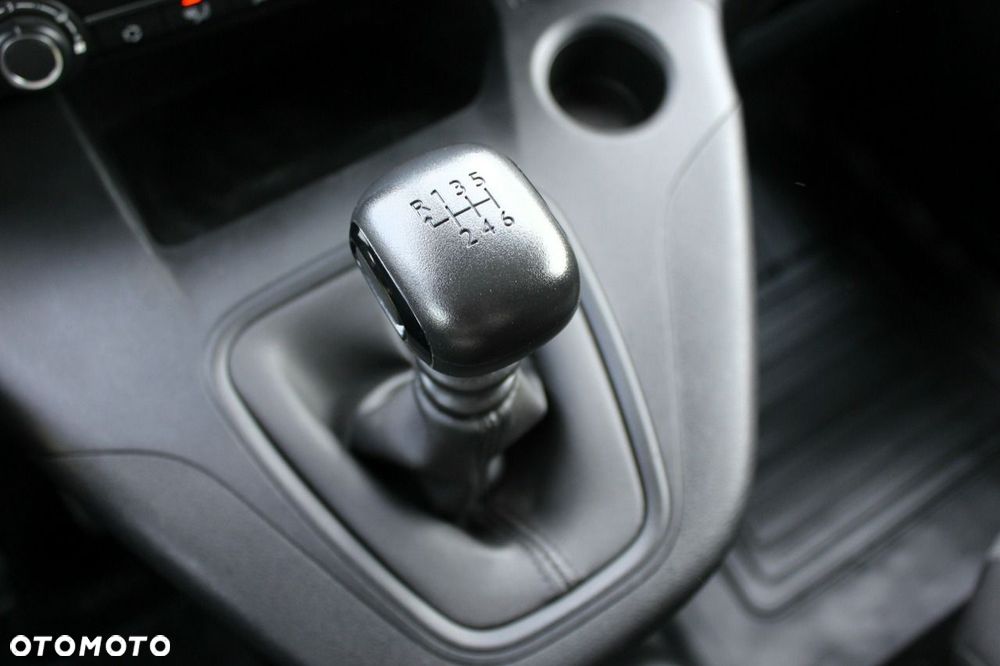 Toyota Proace City - 19