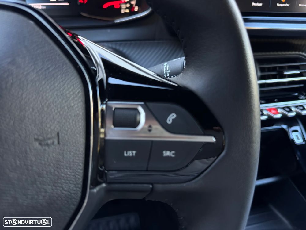 Peugeot 2008 1.2 PureTech SE Style - 12