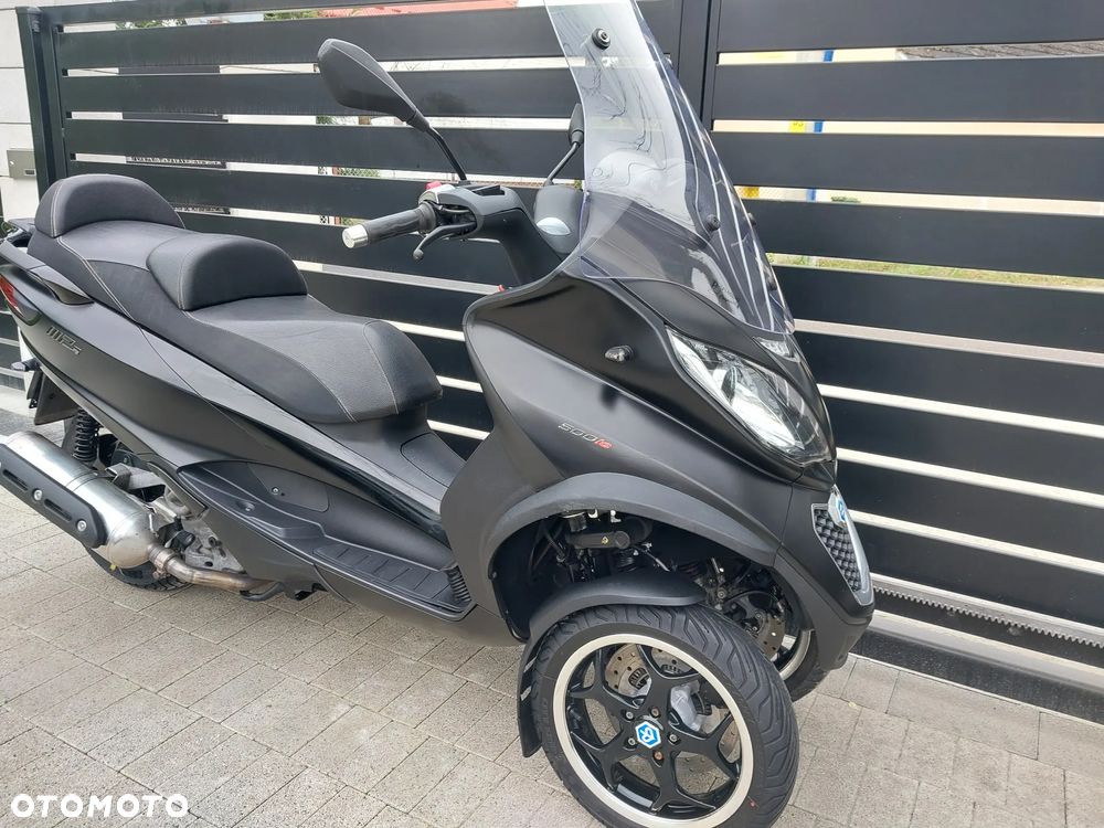 Piaggio MP-3 - 5