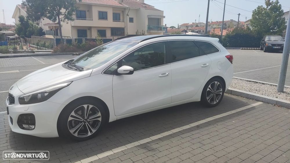 Kia Ceed SW 1.6 CRDi 136 DCT ISG GT Line - 9