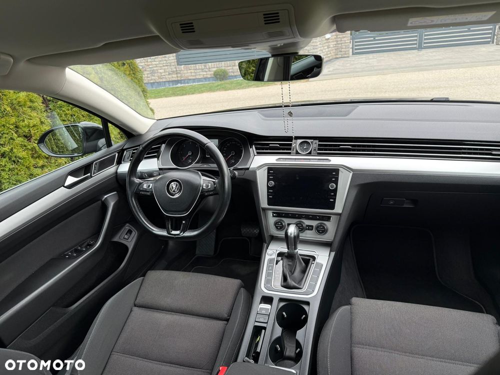Volkswagen Passat 2.0 TDI BMT Comfortline DSG7 - 14
