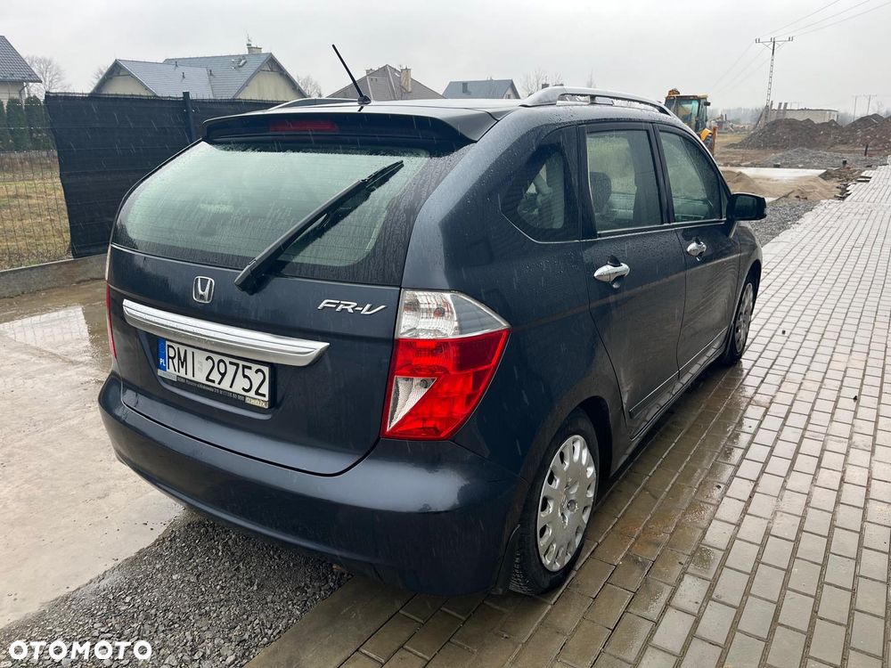 Honda FR-V 2.0 Executive - 4