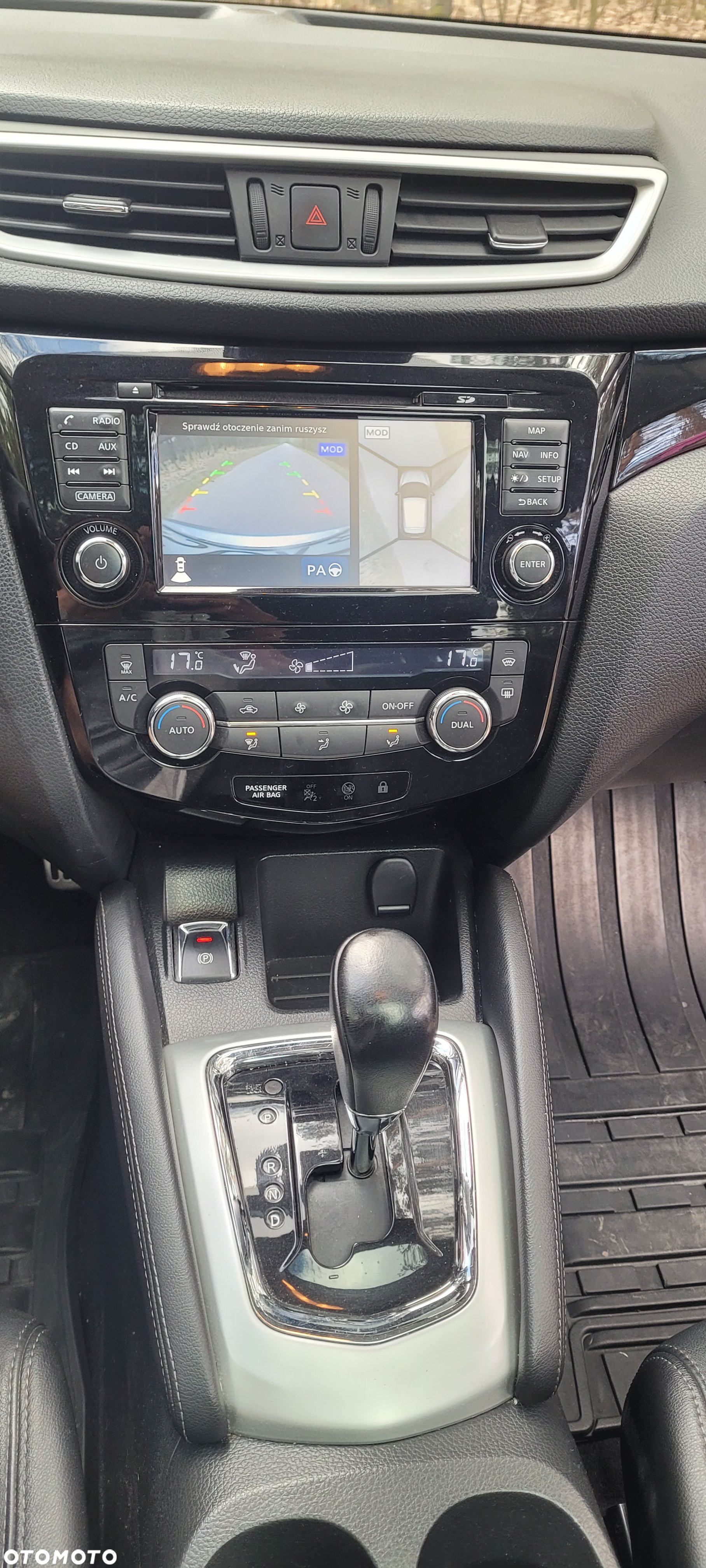 Nissan Qashqai - 23