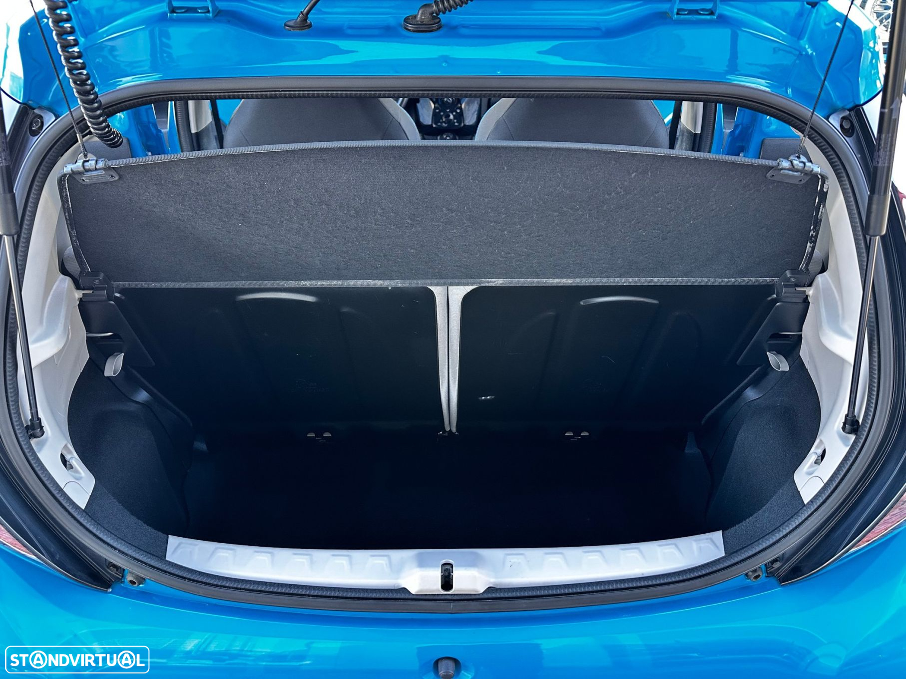Toyota Aygo - 13