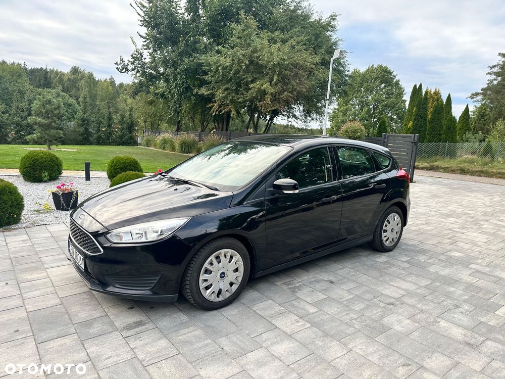 Ford Focus 1.0 EcoBoost Ambiente - 1