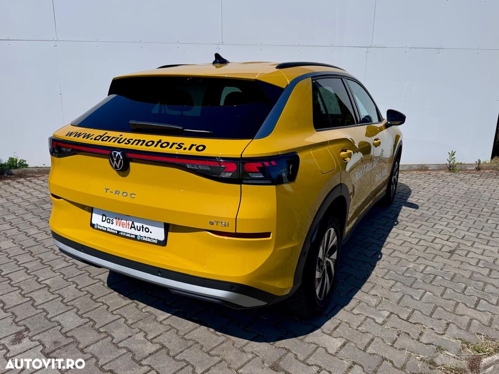 Volkswagen T-Roc - 7