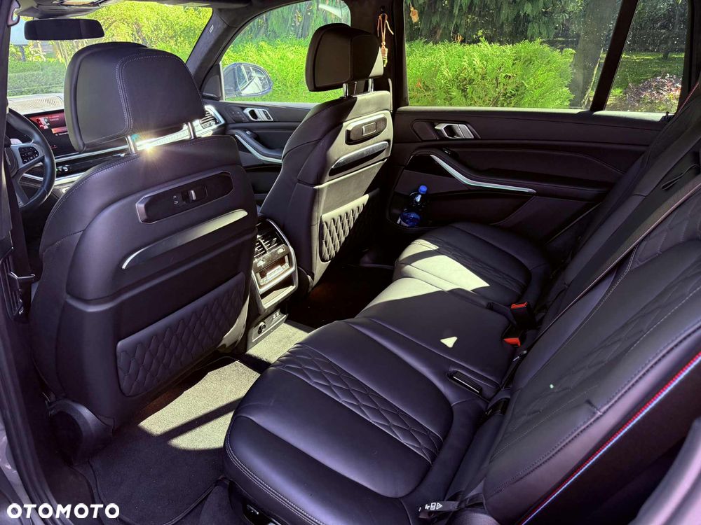 BMW X7 xDrive40d - 10
