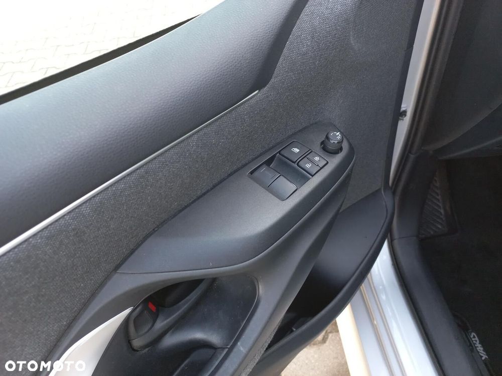 Toyota Yaris Hybrid 1.5 Comfort - 14