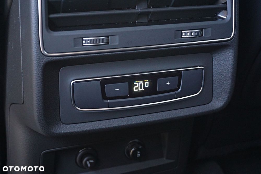 Audi Q7 - 12