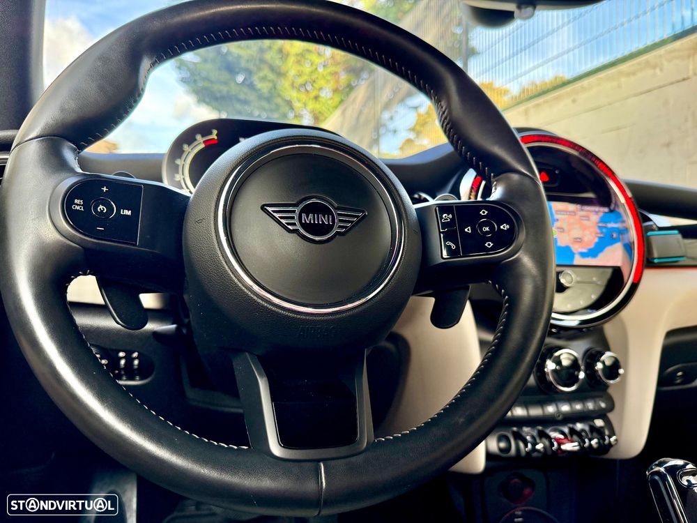 MINI Cabrio Cooper S Classic Auto Desportiva - 18