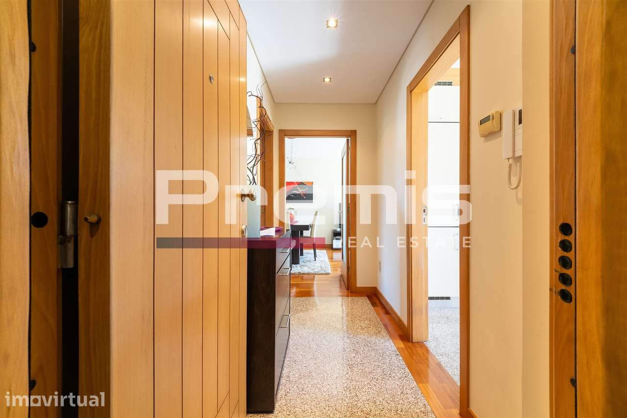 Apartamento T2 Venda em Avintes,Vila Nova de Gaia - Grande imagem: 2/27