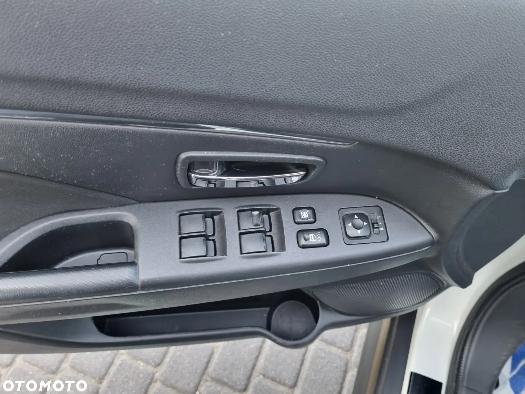 Mitsubishi ASX 1.6 DID Invite - 14