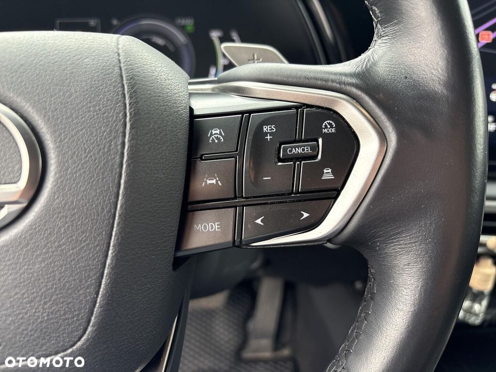 Lexus RX 450h+ Prestige - 29