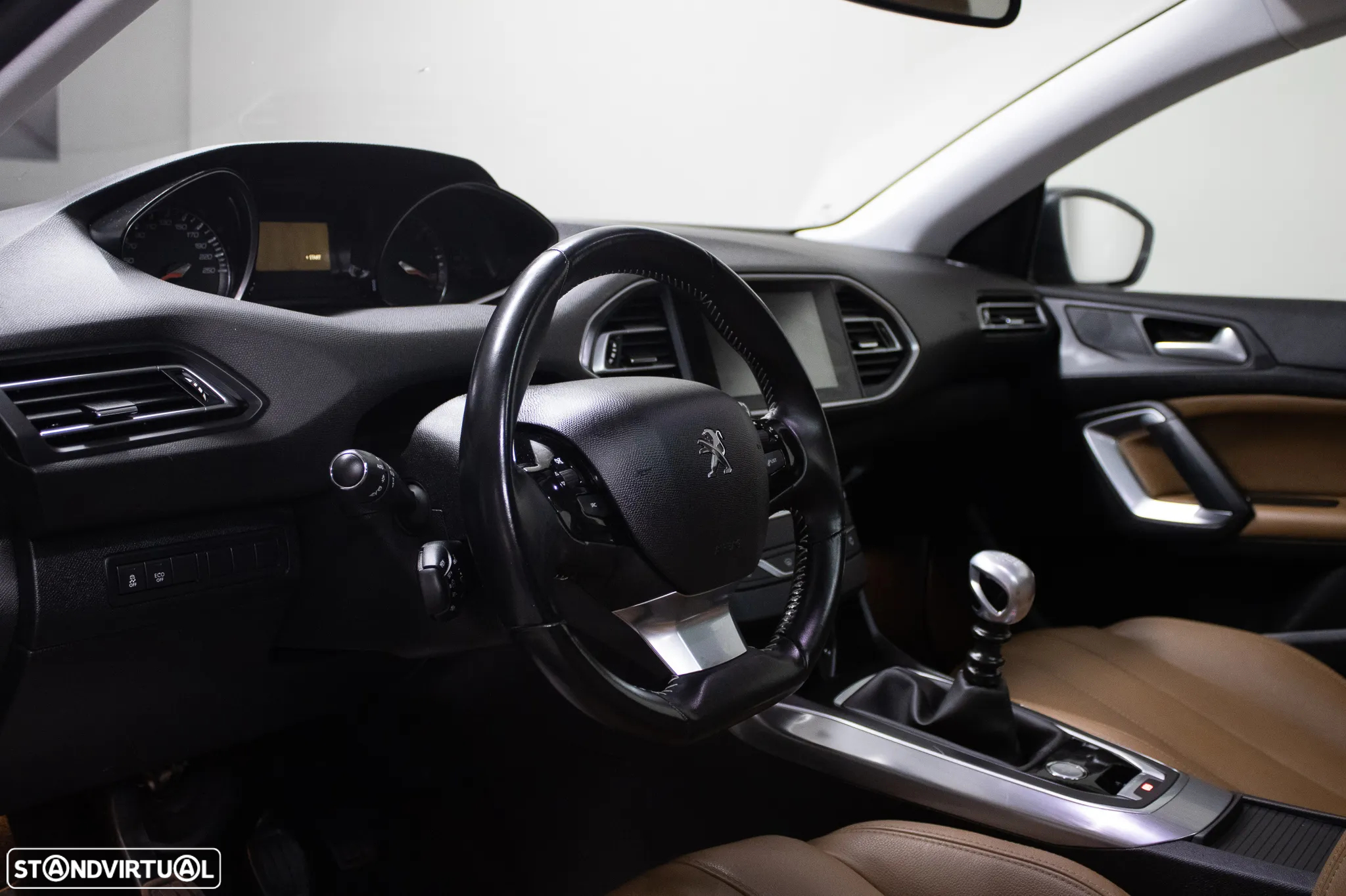 Peugeot 308 SW 1.6 BlueHDi Allure - 16