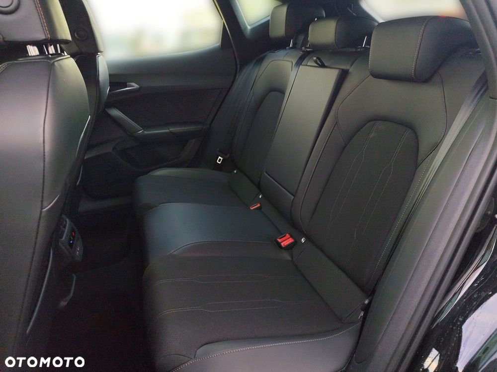 Cupra Formentor 1.5 eTSI mHEV DSG - 12