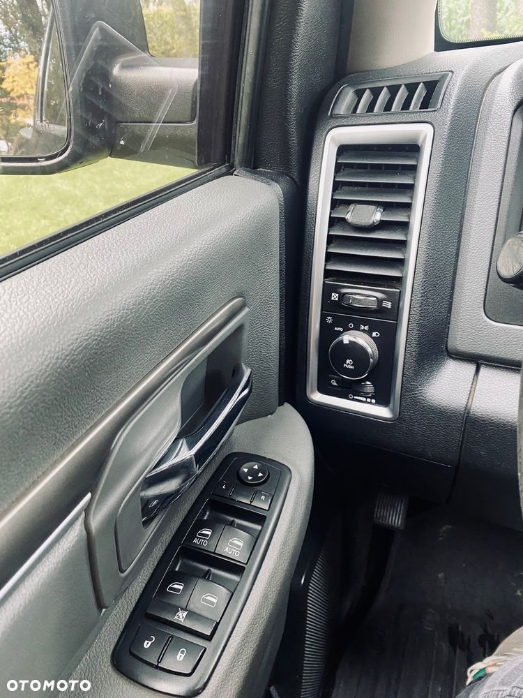 RAM 1500 5.7 Quad Cab Longbed Bighorn Sport - 14