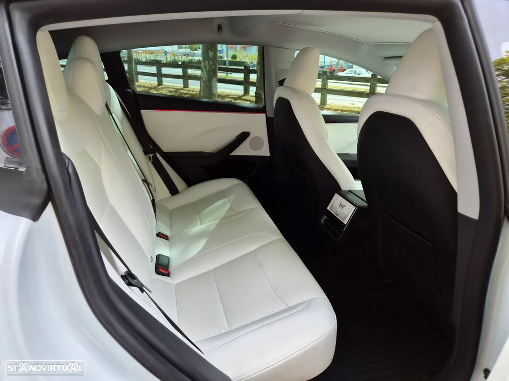Tesla Model 3 Tração Traseira Premium - 11