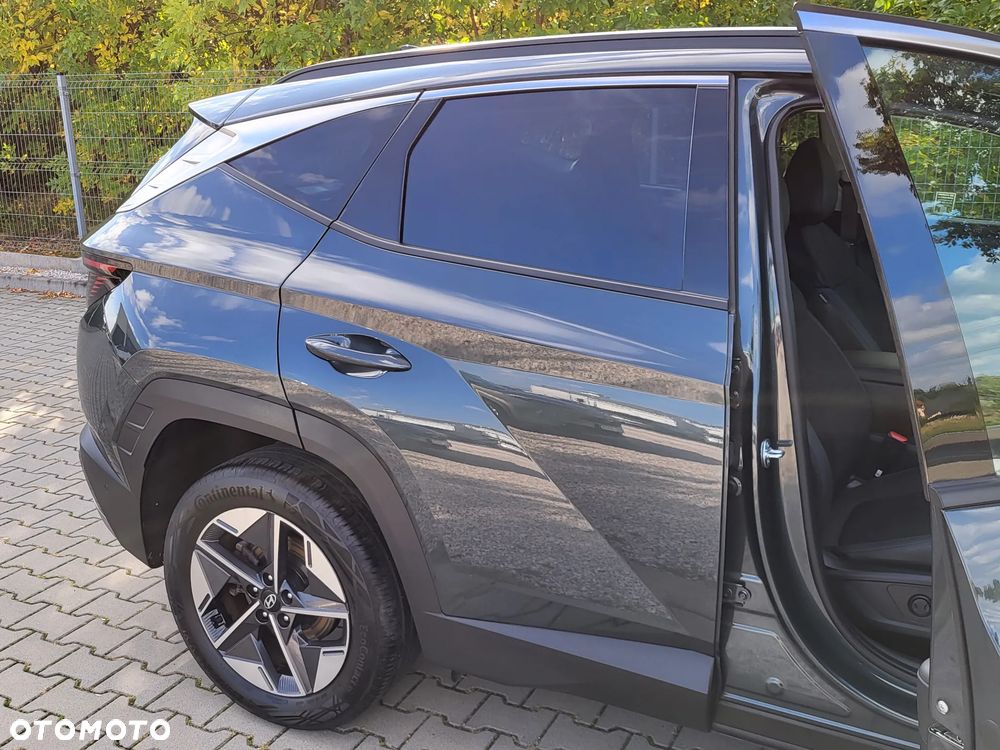 Hyundai Tucson 1.6 T-GDi HEV Executive 4WD - 10