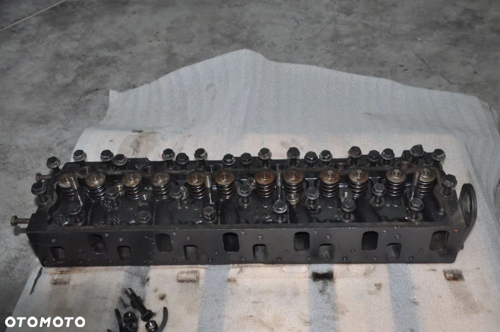 WAŁ GŁOWICA Tłok  SILNIK  PERKINS Y6 JCB FASTRACK - 6