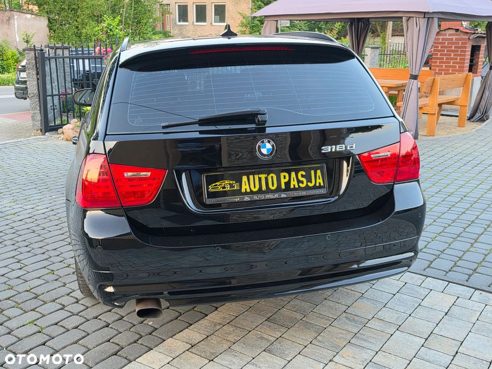 BMW Seria 3 - 10