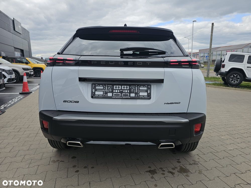 Peugeot 2008 PureTech mHEV GT E-DCS6 - 8