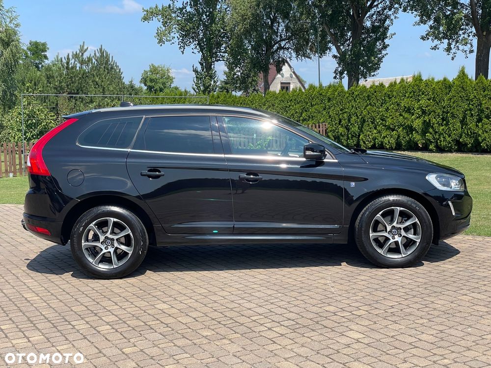 Volvo XC 60 D3 Drive-E Ocean Race - 11