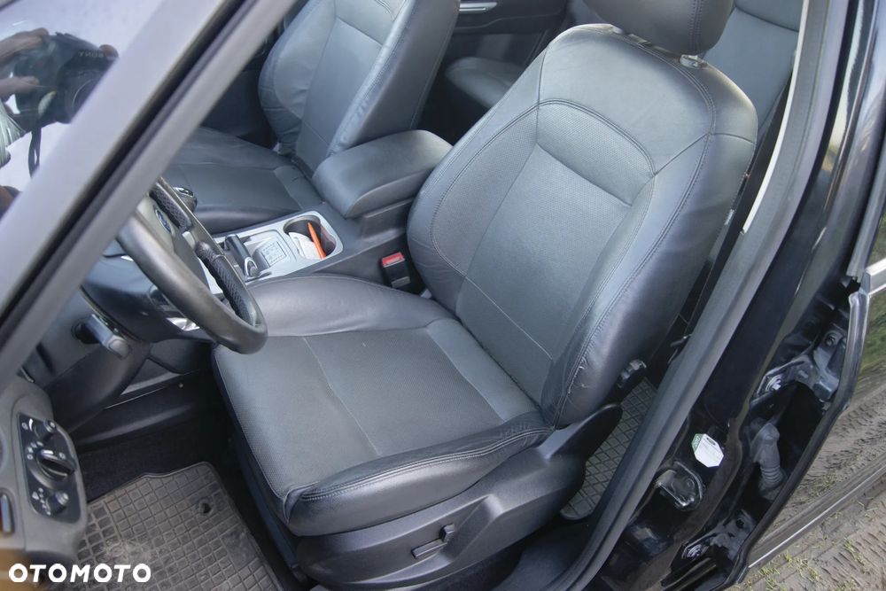 Ford S-Max 2.0 TDCi DPF Ambiente - 10