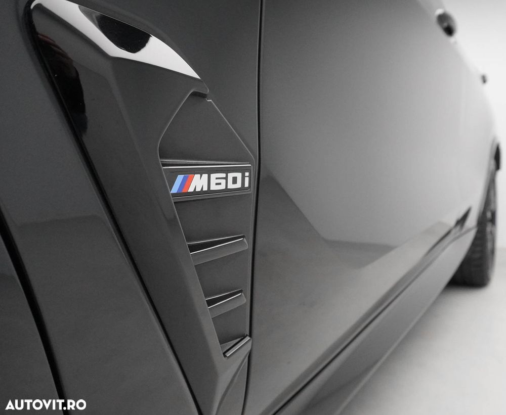 BMW X5 M M60i xDrive AT MHEV - 13