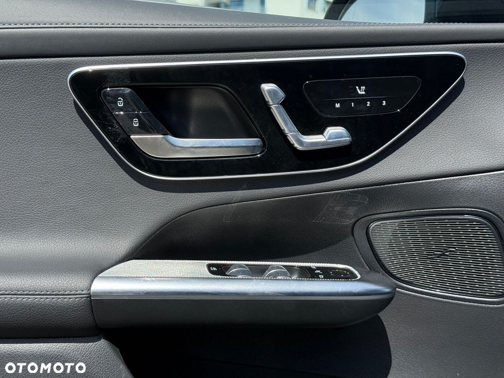 Mercedes-Benz GLC 200 d mHEV 4-Matic AMG Line - 16